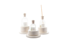  Base/container for diffusers/perfumers - medium
