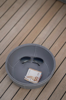  Concave round tray