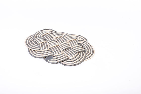 Oval Rope Placemat in Beige and White